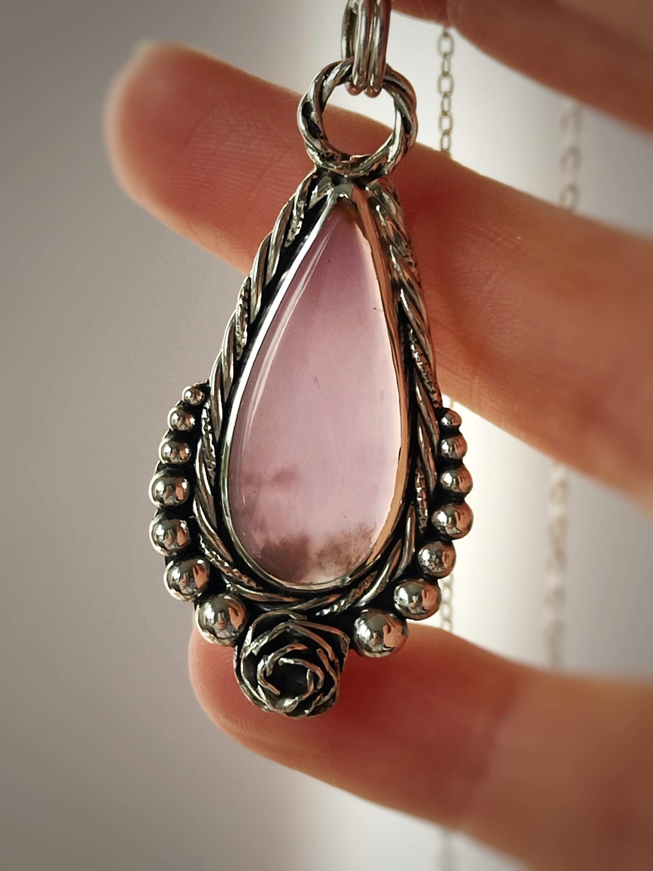 Collier Calcédoine violette – Image 2