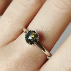 Bague femme en argent massif et pierre naturelle Agate mousse les merveilles de polly