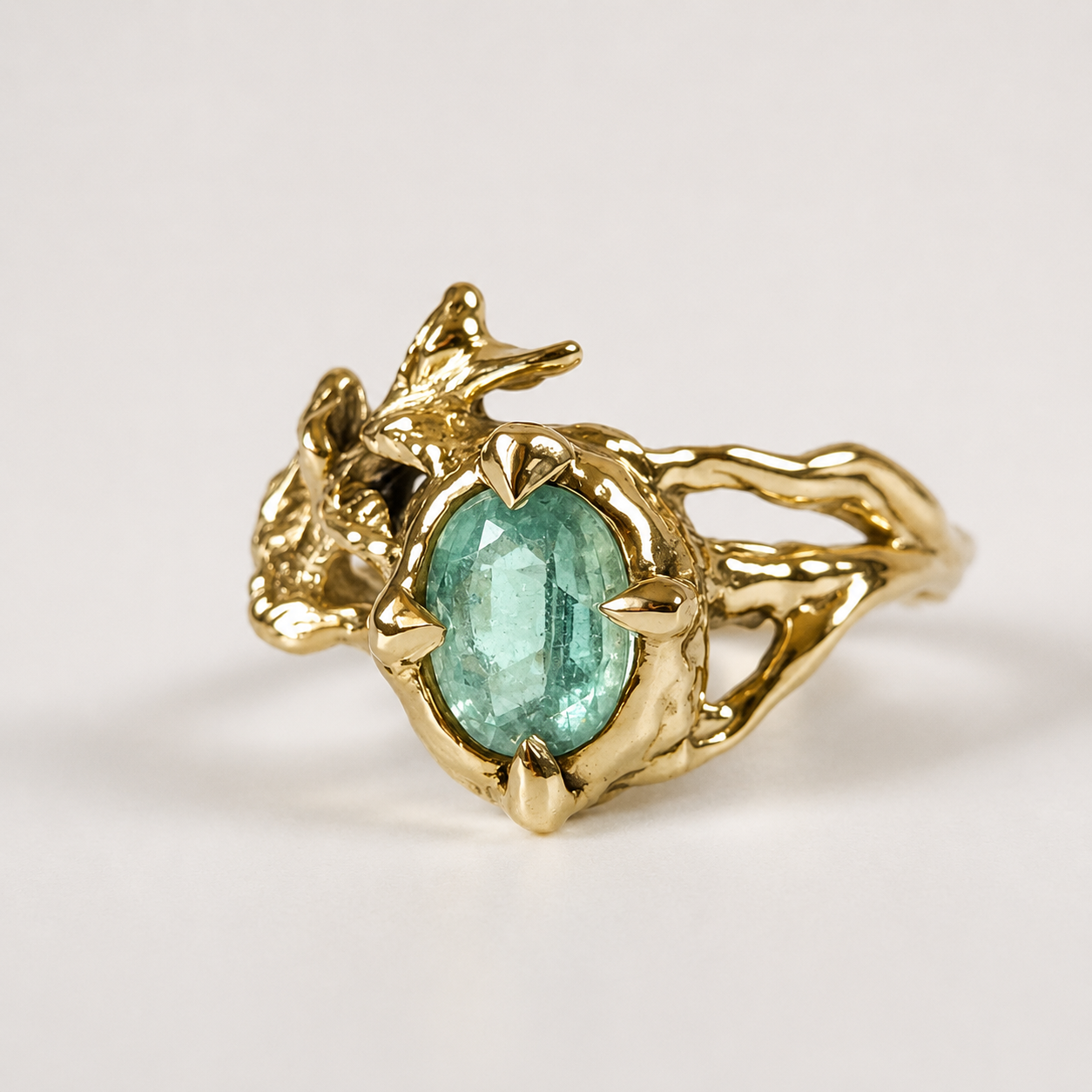Bague femme plaquée or avec pierre naturelle Cyanite aqua les merveilles de polly